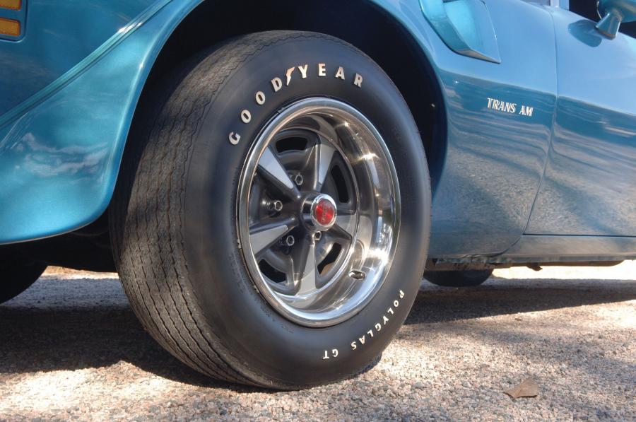  Pontiac Firebird Trans Am Ram Air III 1970 года  (фото 2 из 9)